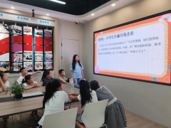 培育学生爱国情怀取社会